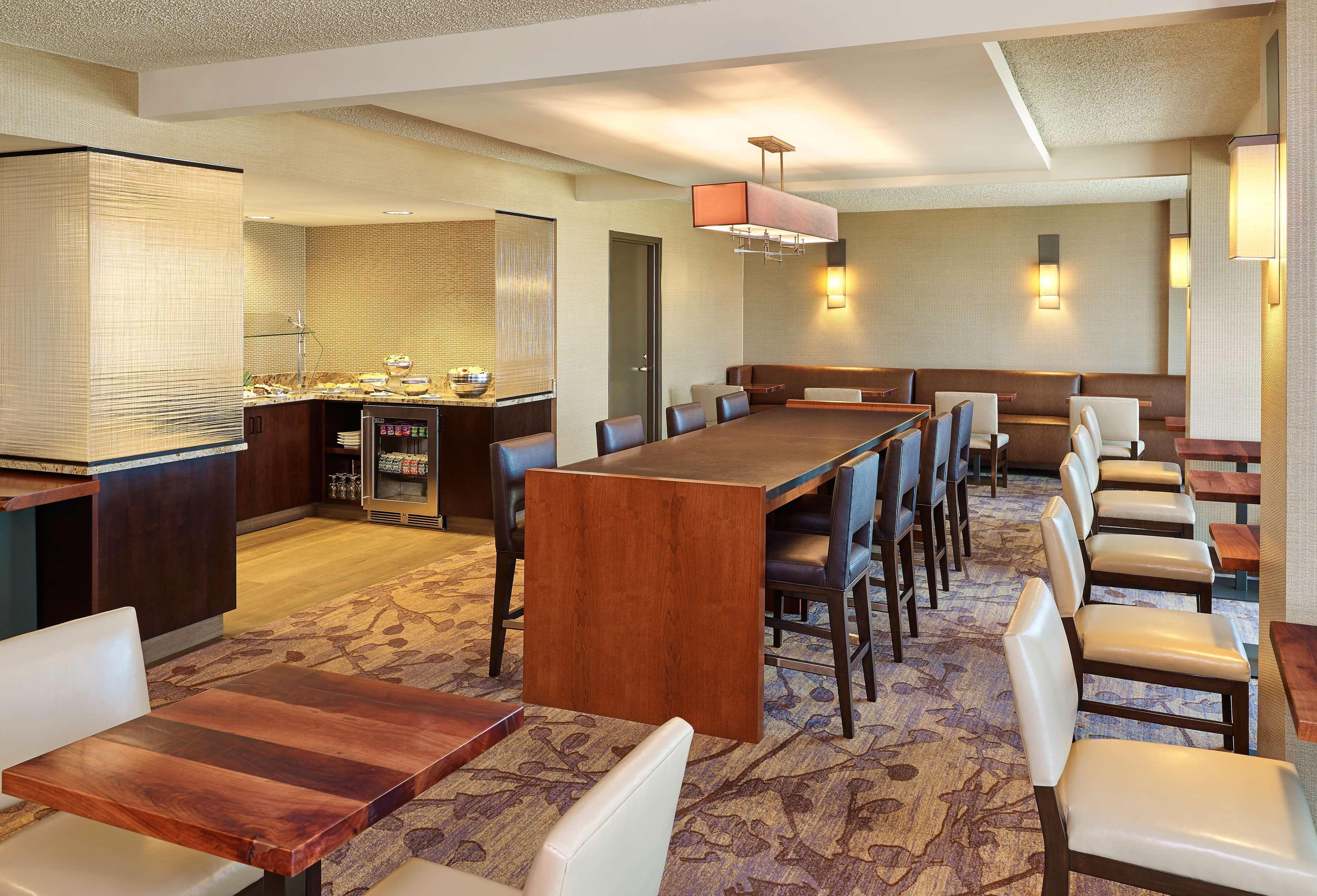 מלון Doubletree By Hilton San Antonio Airport מראה חיצוני תמונה