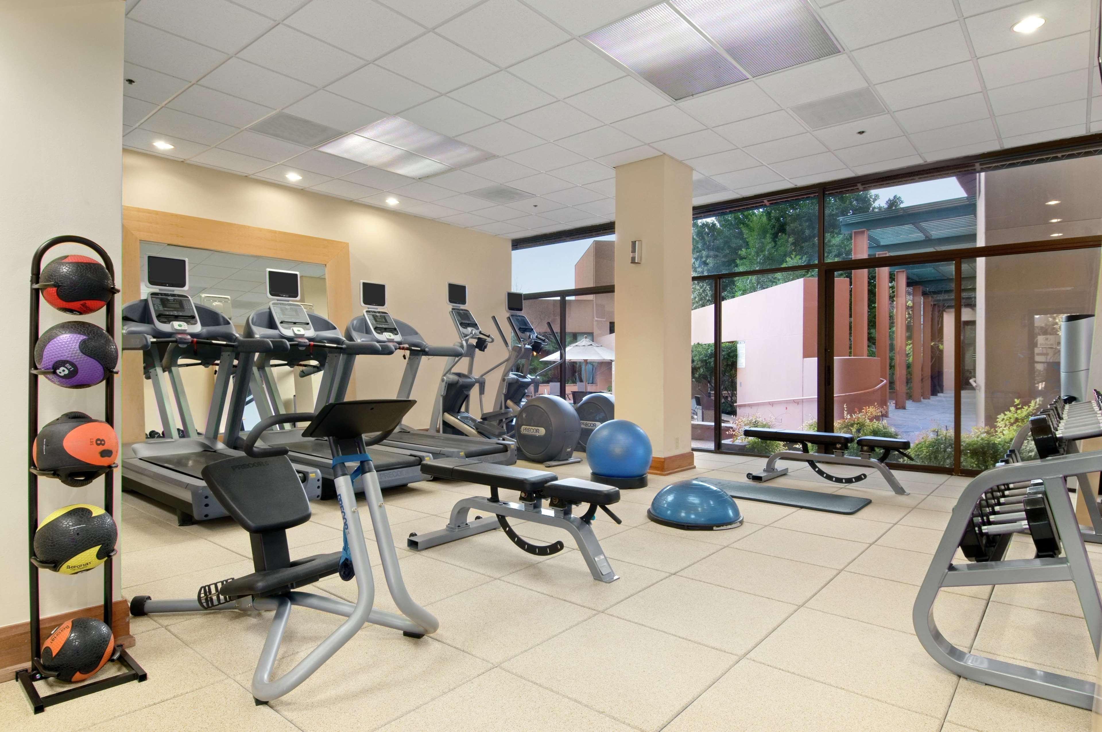 מלון Doubletree By Hilton San Antonio Airport מראה חיצוני תמונה