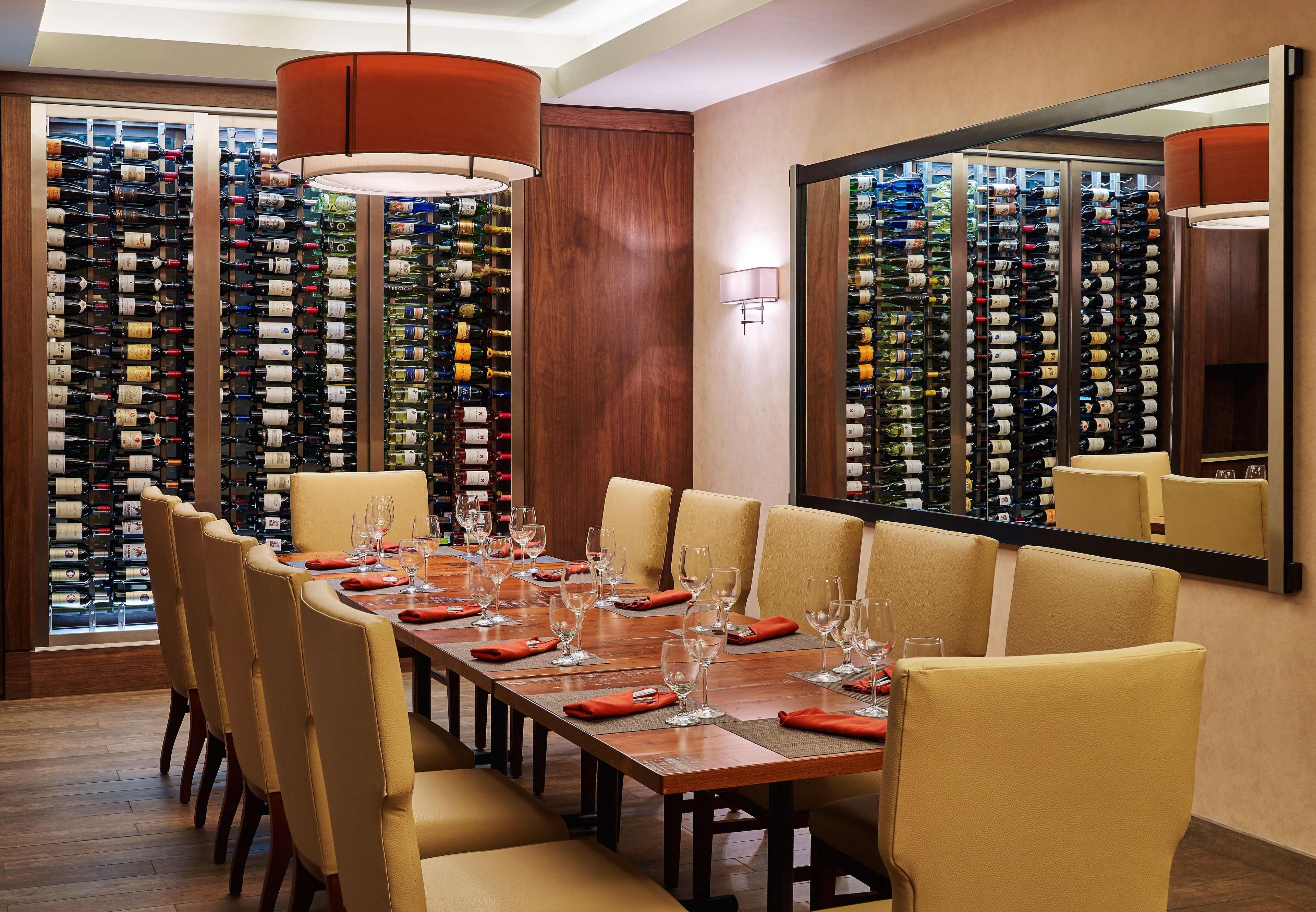 מלון Doubletree By Hilton San Antonio Airport מראה חיצוני תמונה
