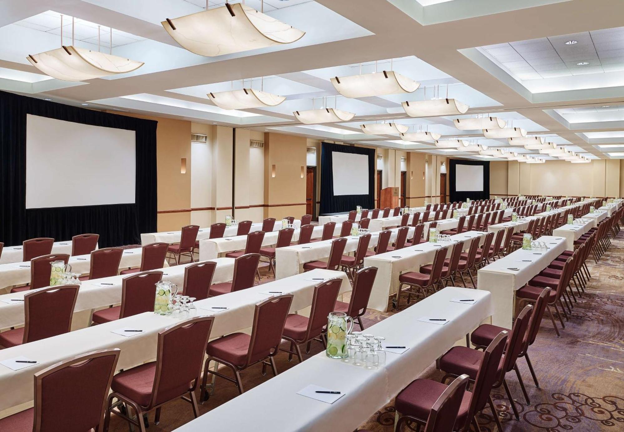 מלון Doubletree By Hilton San Antonio Airport מראה חיצוני תמונה