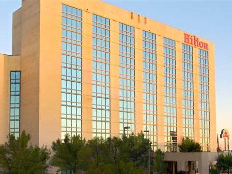 מלון Doubletree By Hilton San Antonio Airport מראה חיצוני תמונה