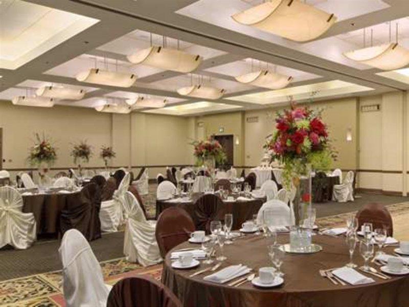 מלון Doubletree By Hilton San Antonio Airport מראה חיצוני תמונה
