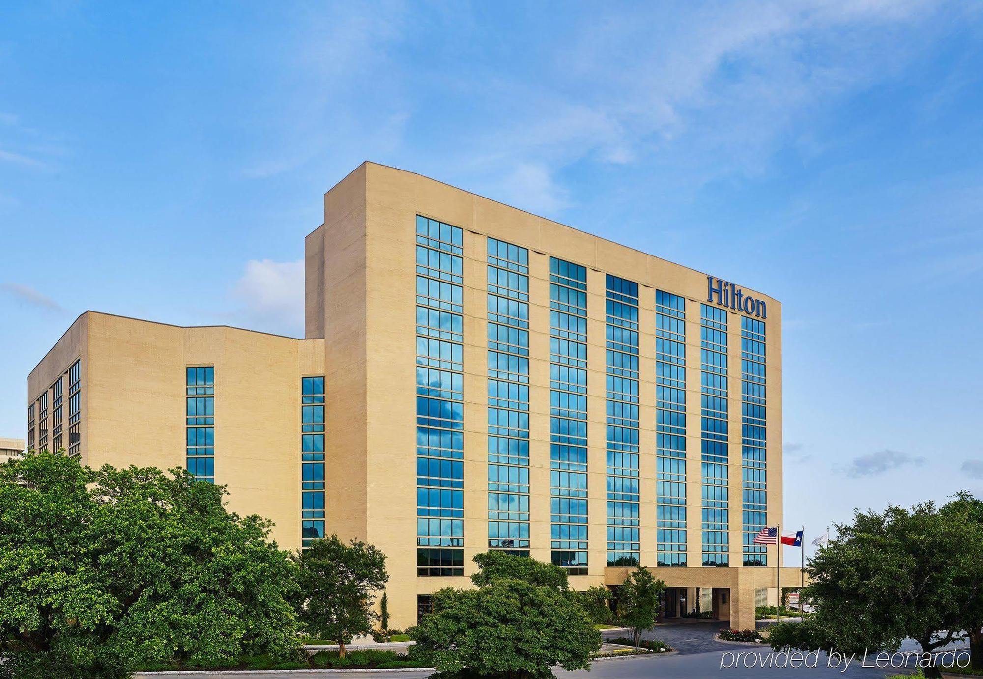מלון Doubletree By Hilton San Antonio Airport מראה חיצוני תמונה